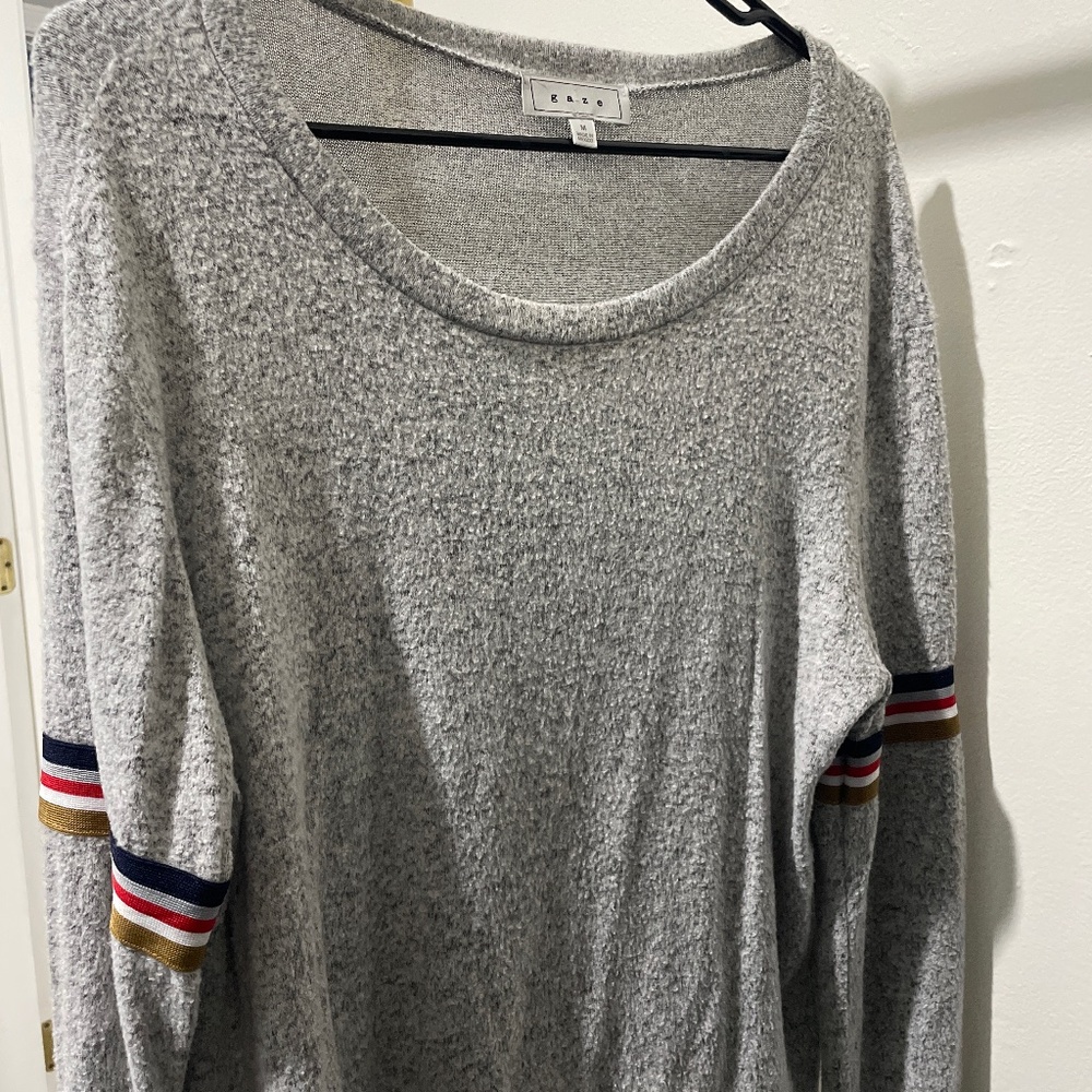 Gaze Sweater Gray with Racer Stripes on Sleeves Size M